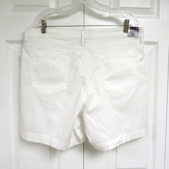 Gloria Vanderbilt Pleated Short Size 14 Vintage White Solid - Picture 3 of 6